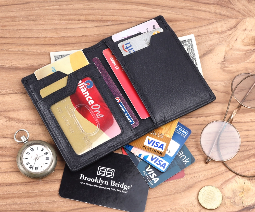 RFID Protected Pull Strap Card Holder Wallet for Men Slim - Image 5